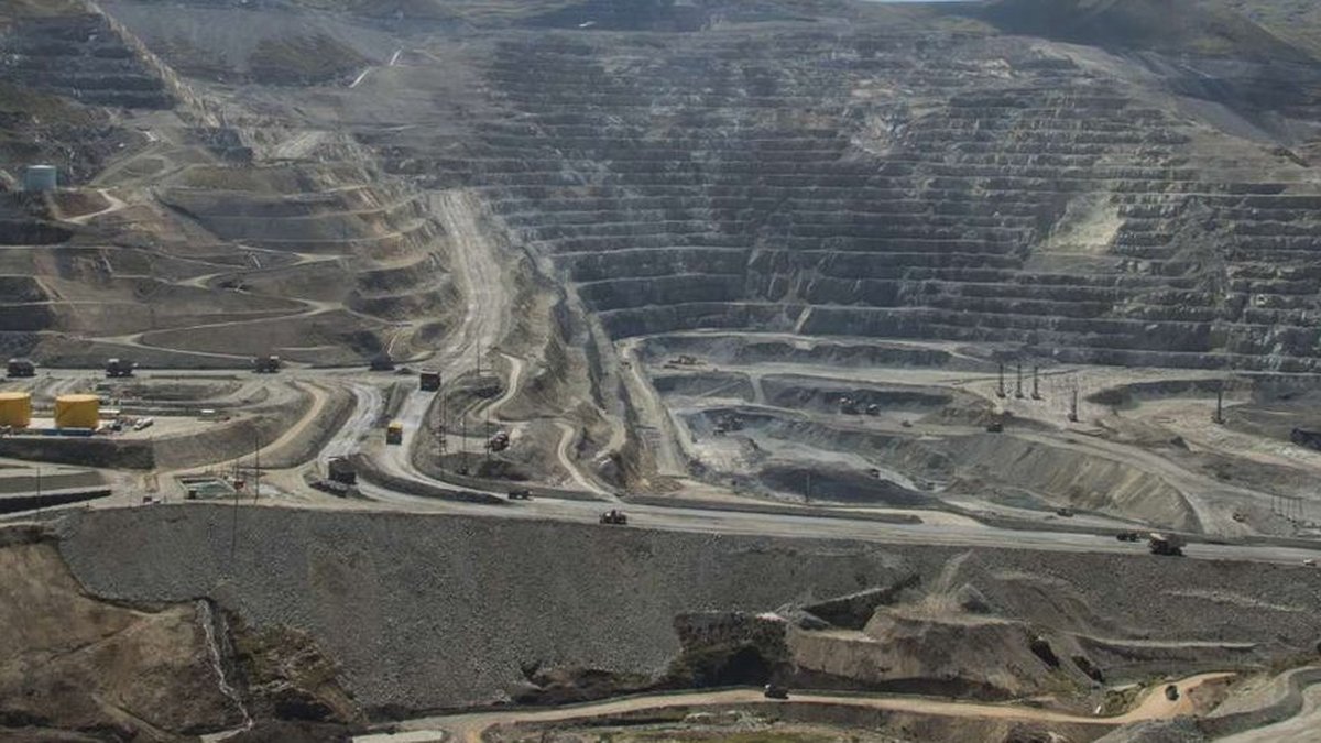 Ingeniería de procesos y metalurgia para Minera Las Bambas